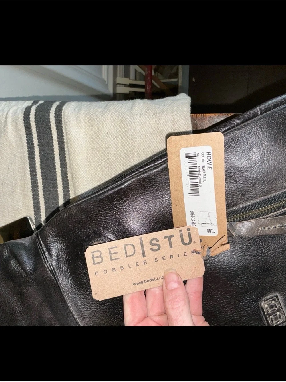 Bed Stu nwt bed